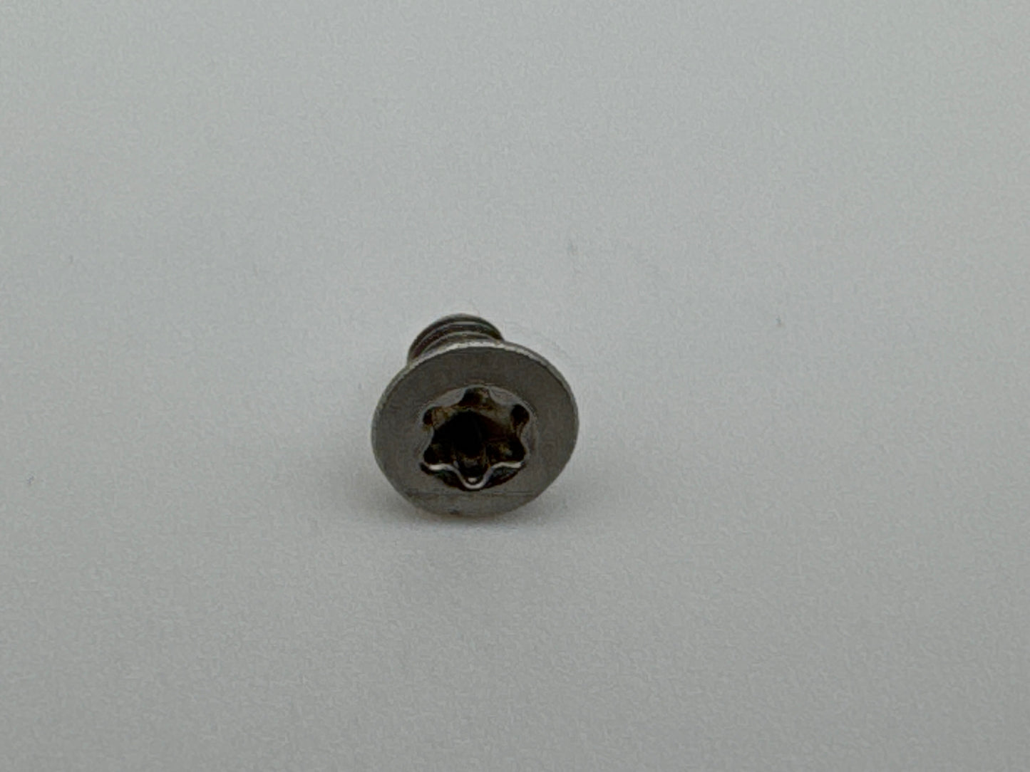 SCREW M2.5 X 4 - 032429.50.20