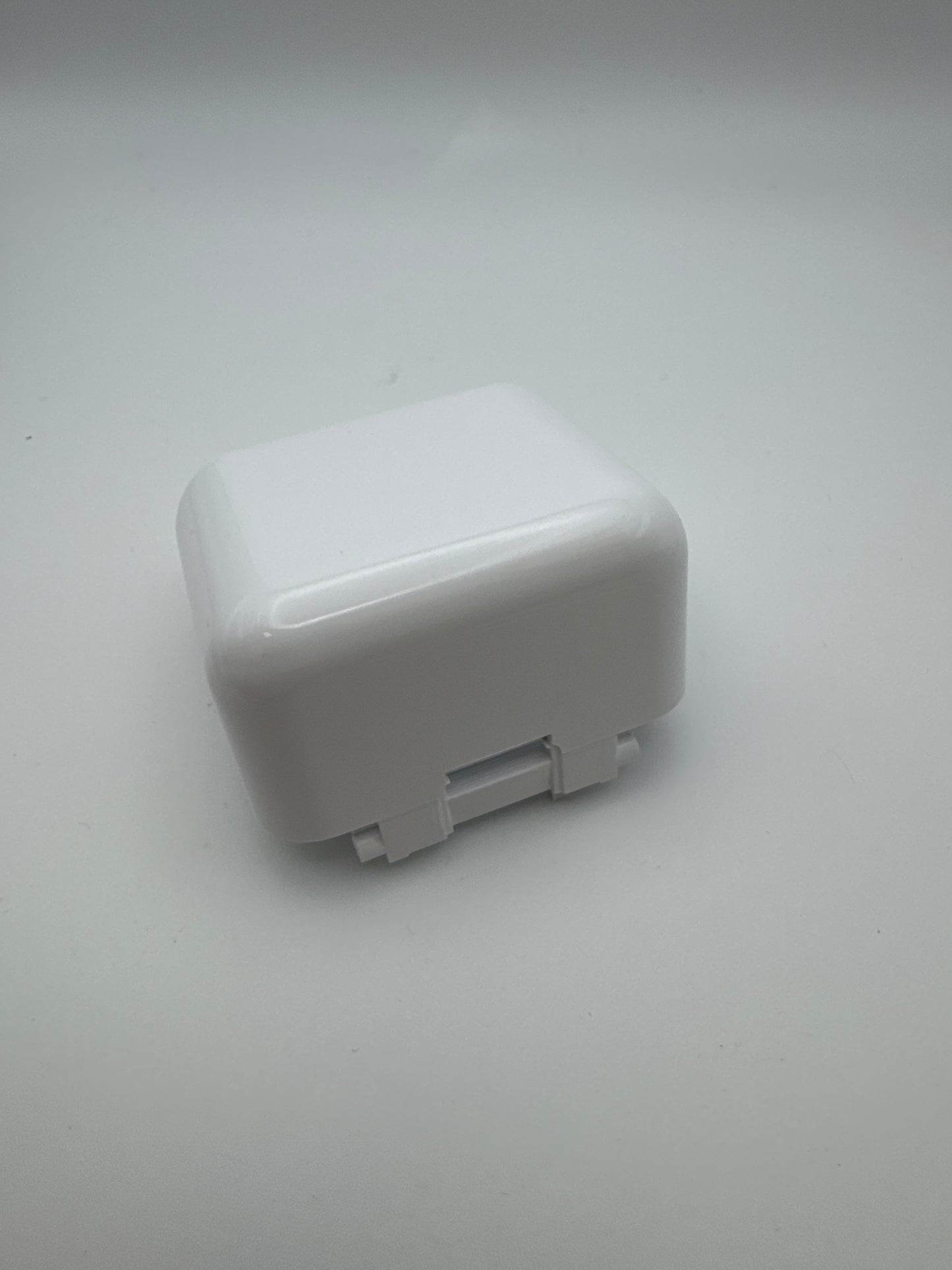 ROTARY HOOK COVER BNT10 BND9 - XE1806002