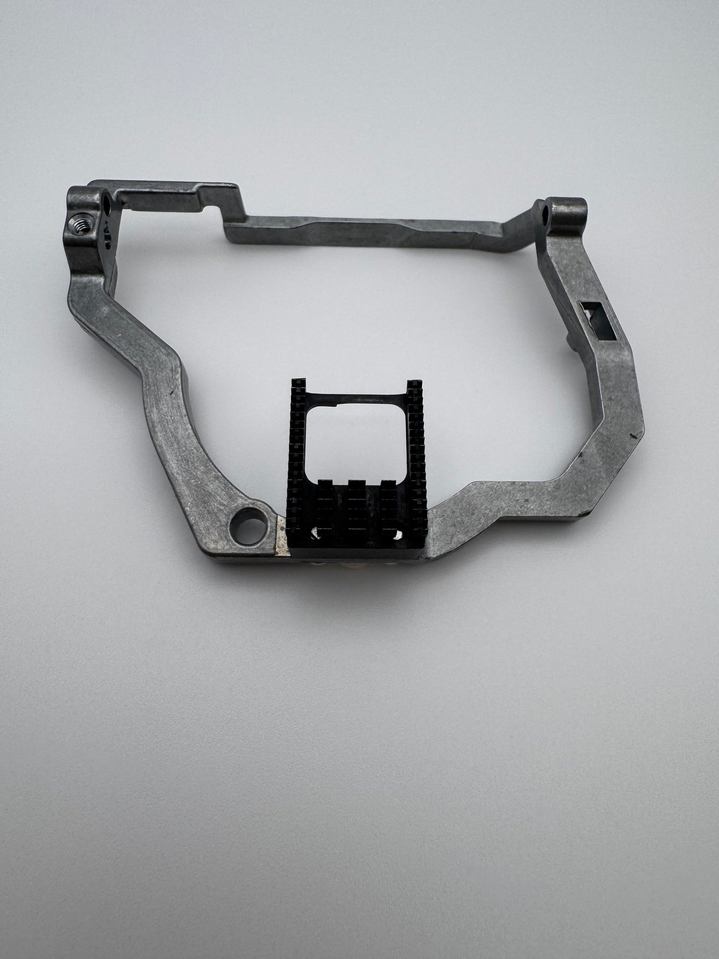 Feed Dog, Pfaff - 413201304 (New Revised Feed Models )