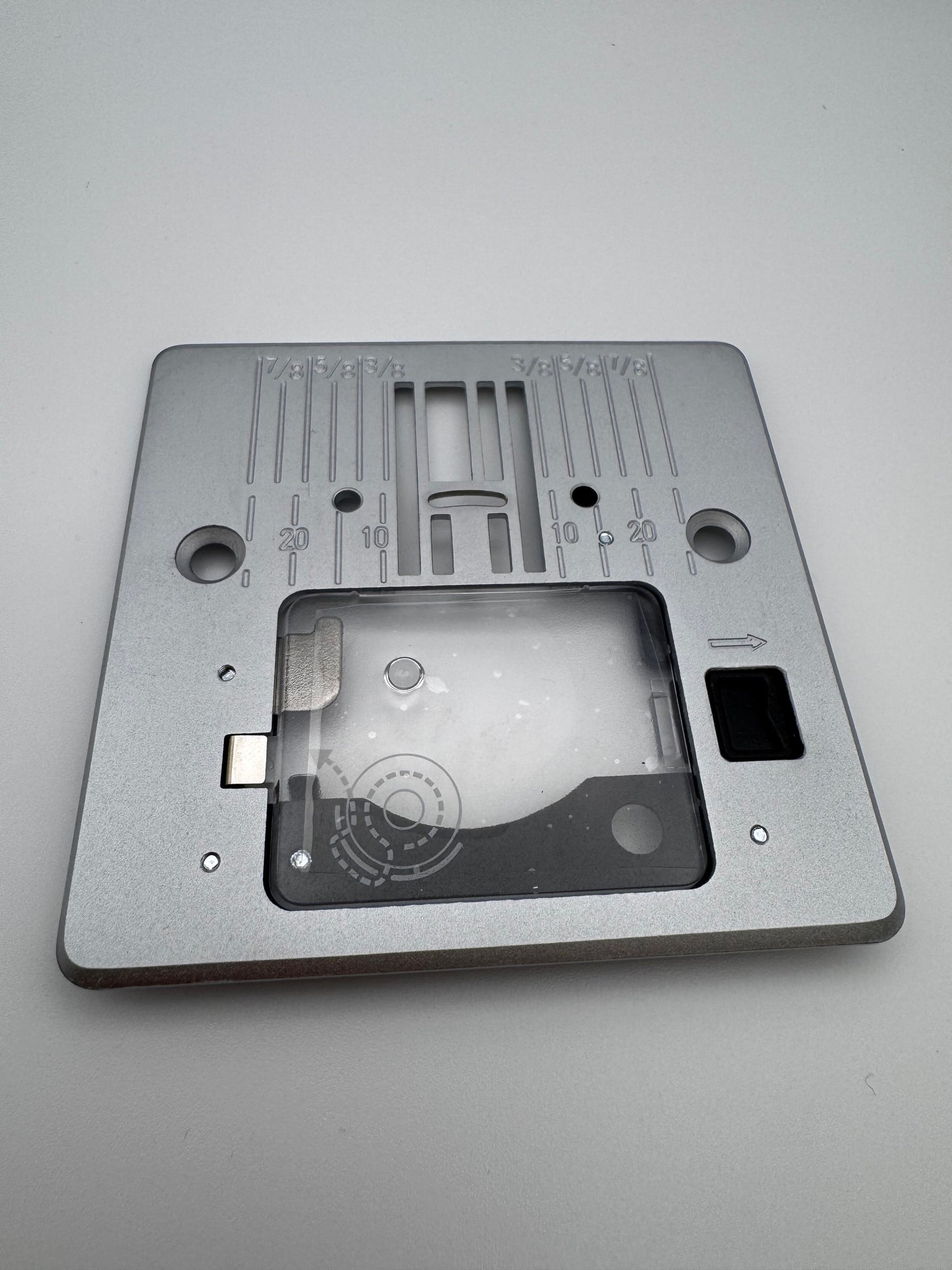 SINGER NEEDLE PLATE CPL HEAVY DUTY - 68013745
