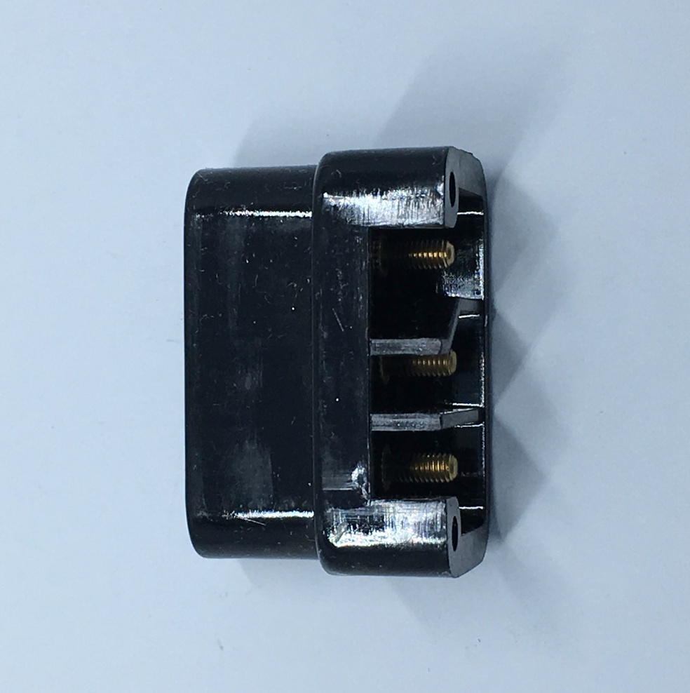 416184701 Receptacle