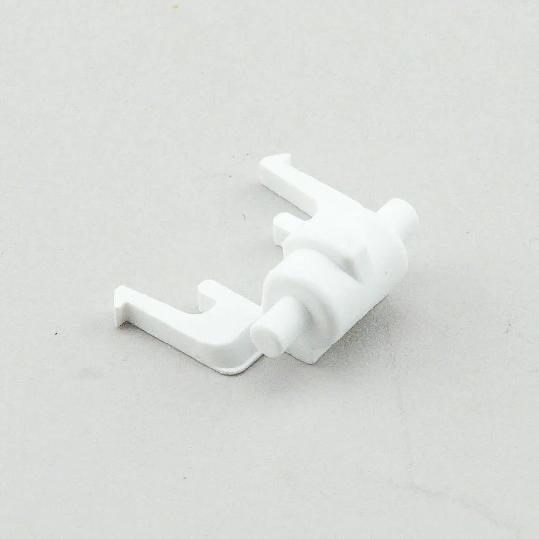 Baby Lock/Brother UPPER COVER HOLDER - XZ0391051