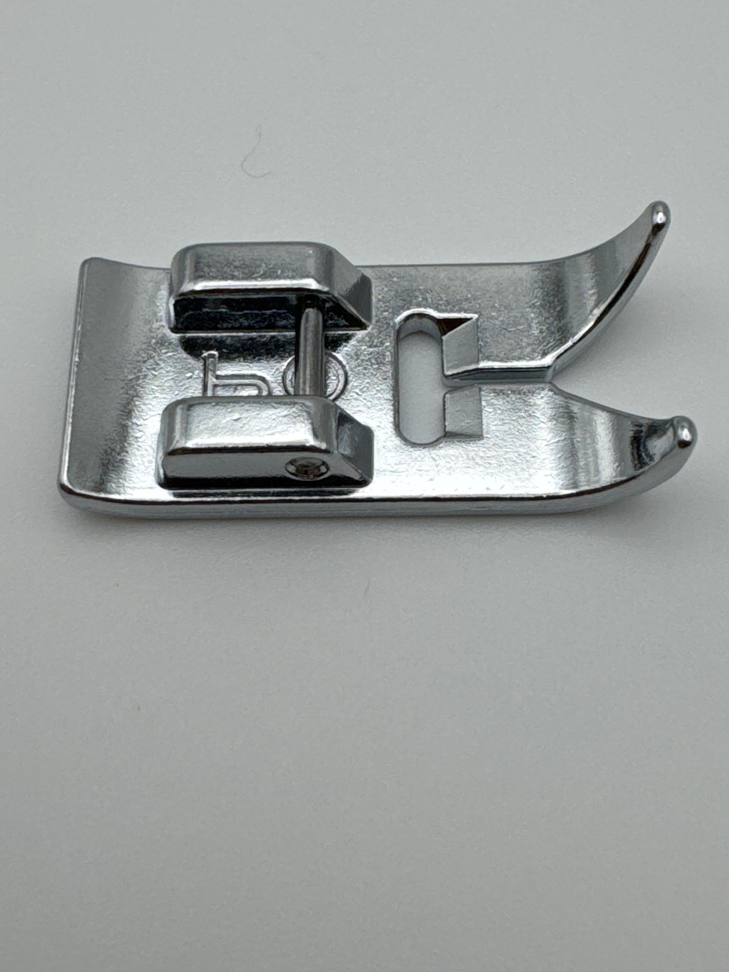 Singer M1000 #68014228 Presser Foot