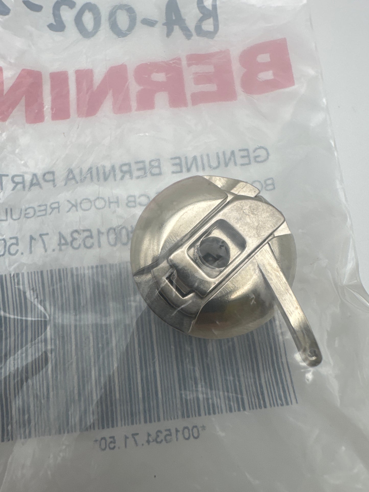 BOBBIN CASE CB HOOK REGULAR - 0015347250