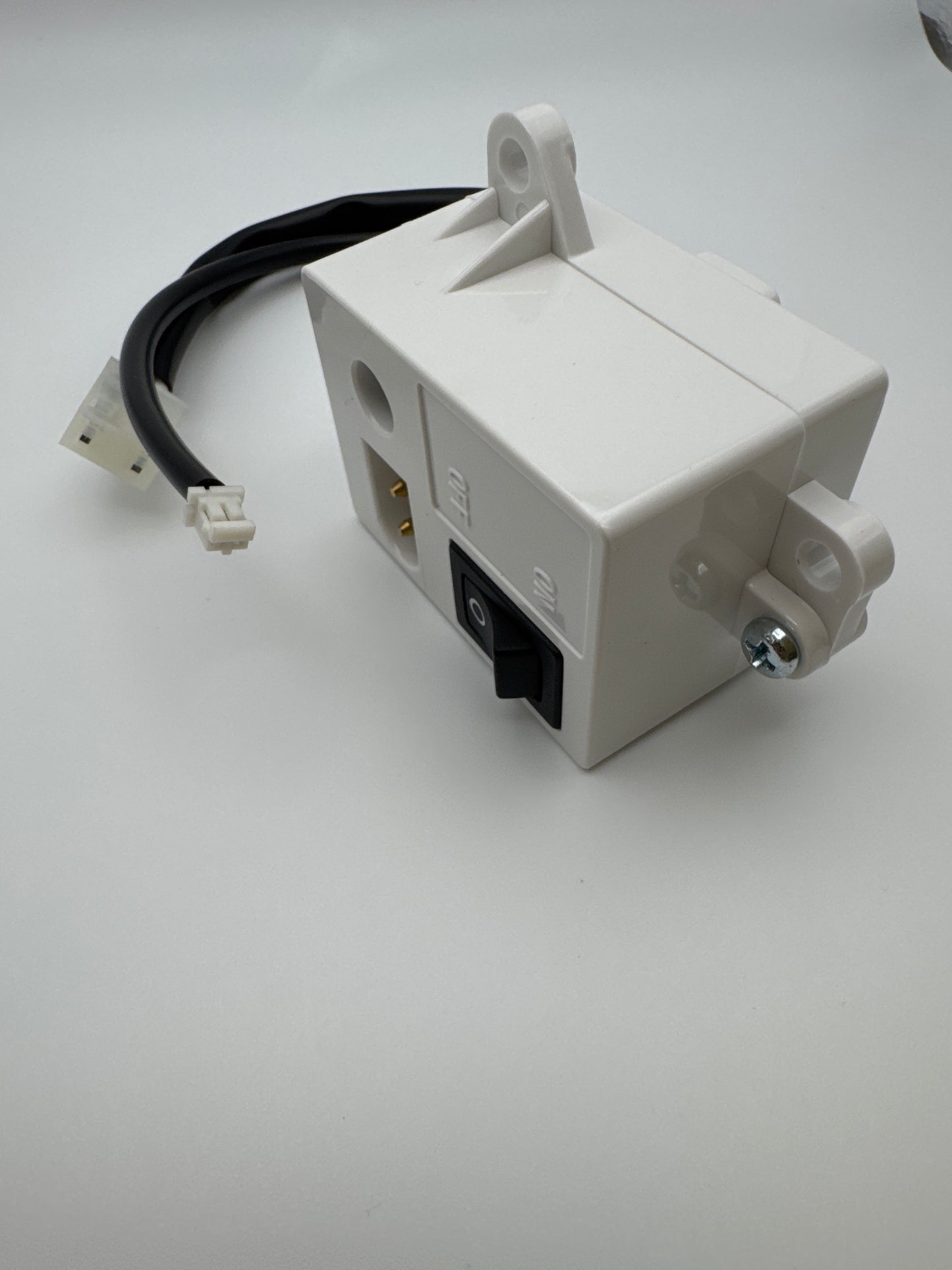 Machine Socket 120V, Janome - 841514601