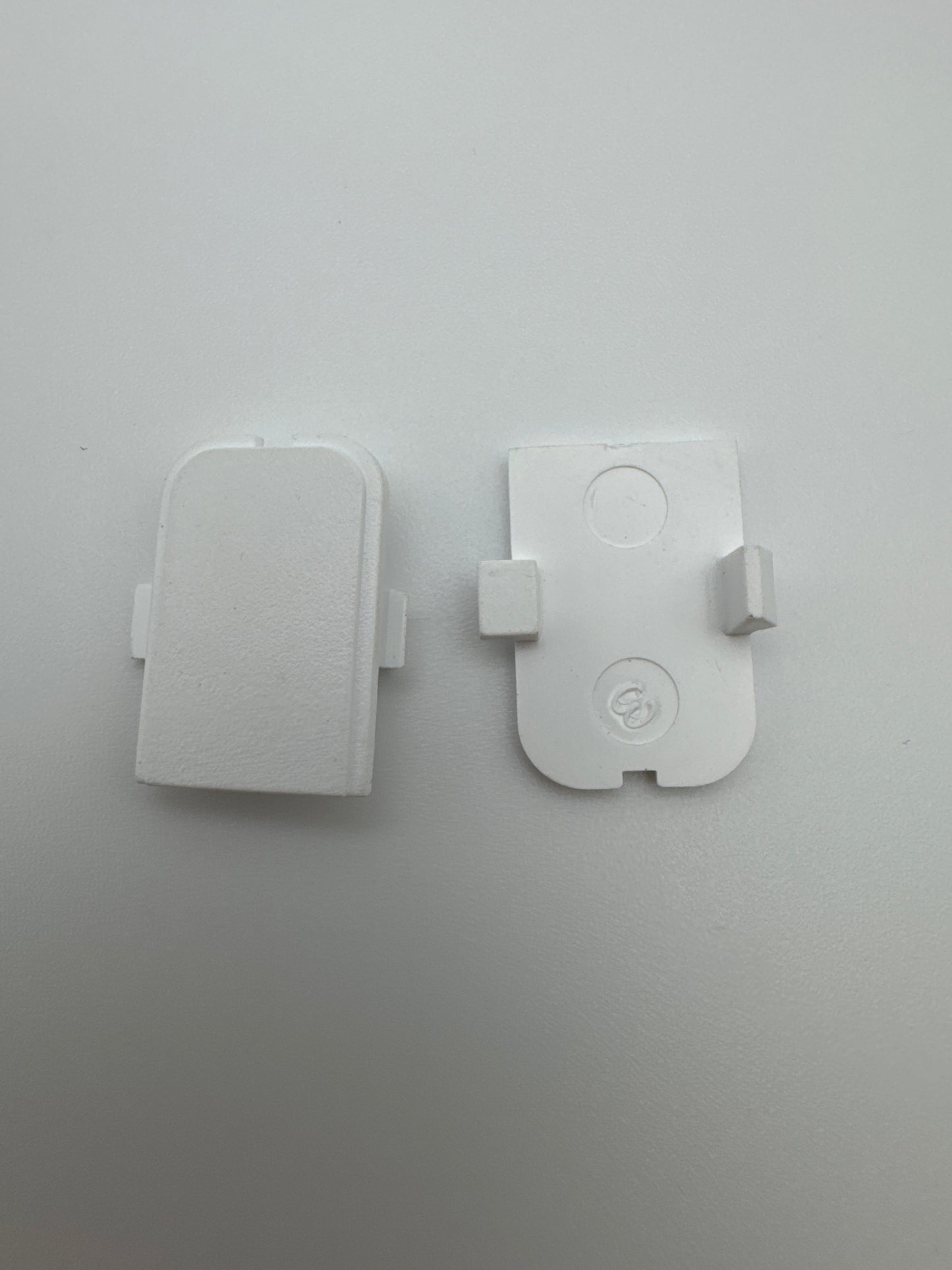 HINGE COVER - 270HP33067