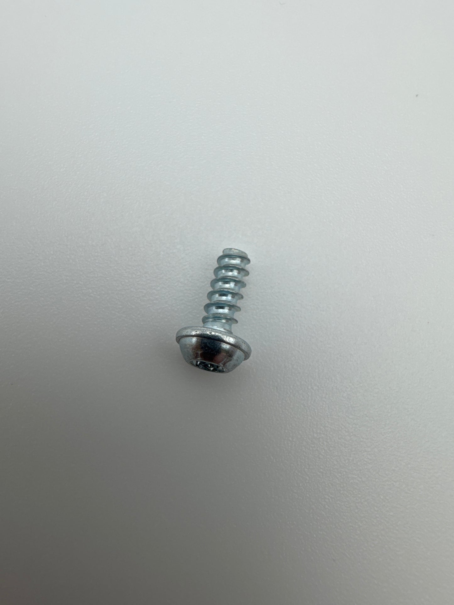 TORX SCREW 3X8 0329905022