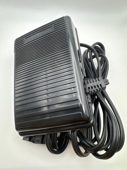 Foot Control (Deluxe) 110V, Universal - 6098FC