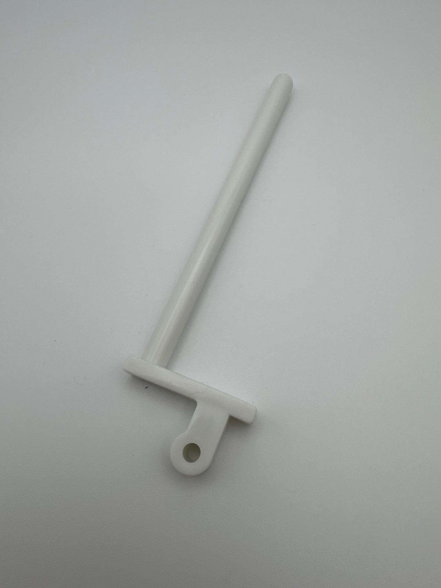 SPOOL PIN BASE RECTANGULAR - 68004413