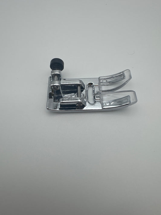 Zig Zag Foot A (top load 7mm) - 832523007