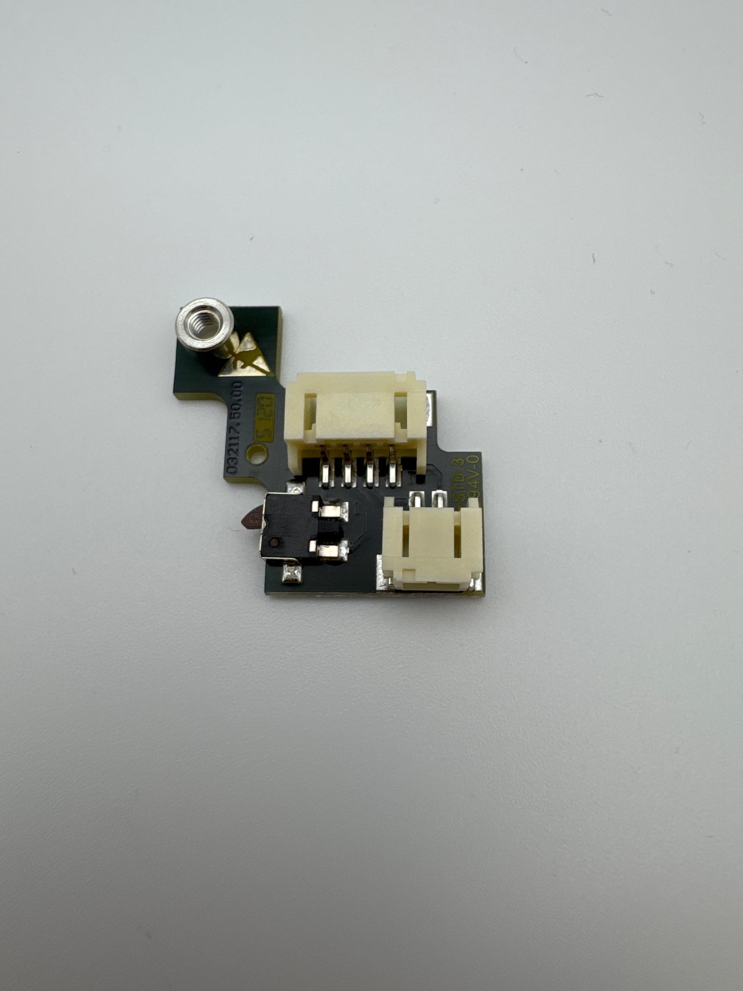 BERNINA PCBA NEEDLE THREADER - 0321177000