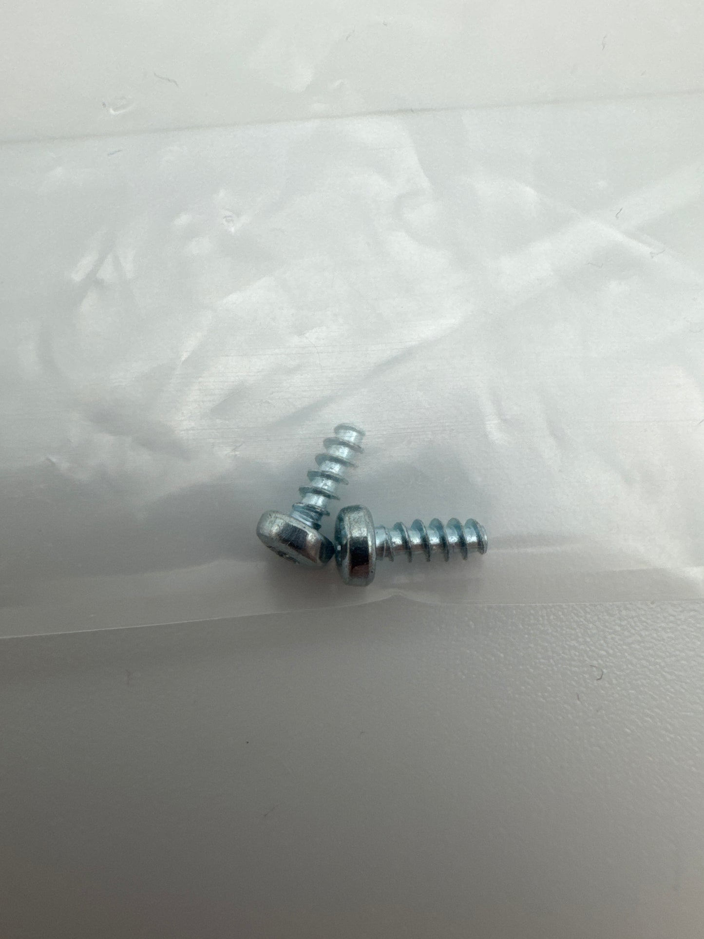 SCREW - 411966823