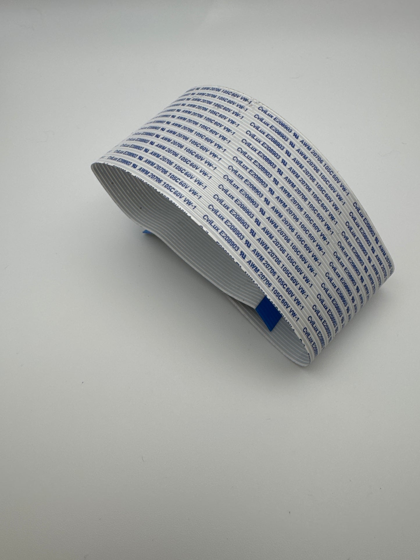 FLAT FLEXIBLE CABLE 7 SERIES, WIDE, COVER TO BASE - 031135.51.08