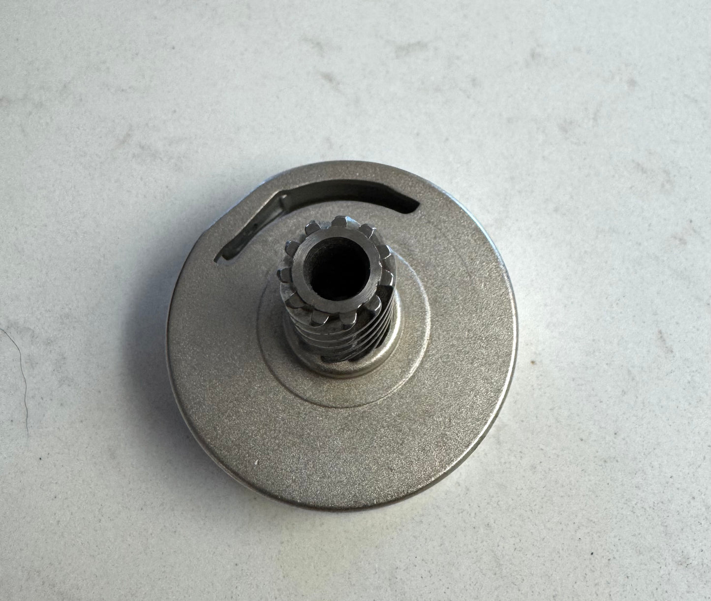 Pfaff Passport Shuttle Hook #68003033