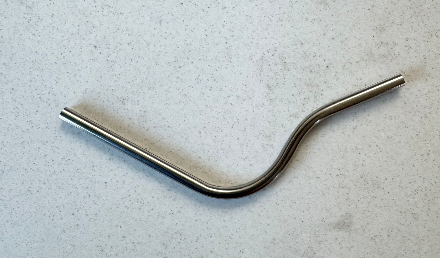 JUKI MO-1000 Lower Looper Pipe #40134416
