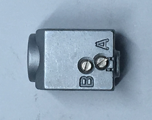 416327501 Needle Clamp CPL