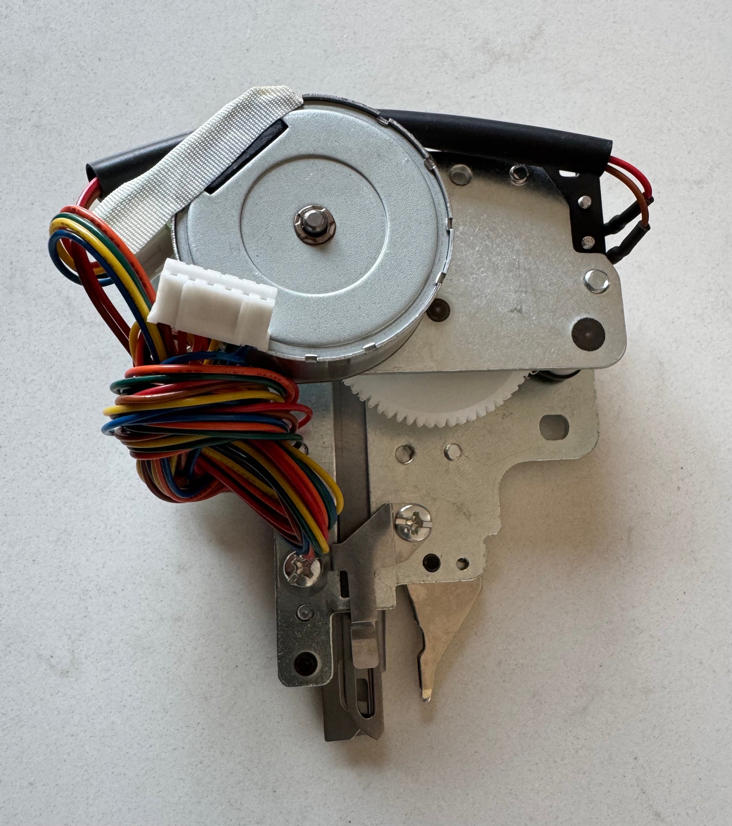 Janome Automatic thread cutter #867628001