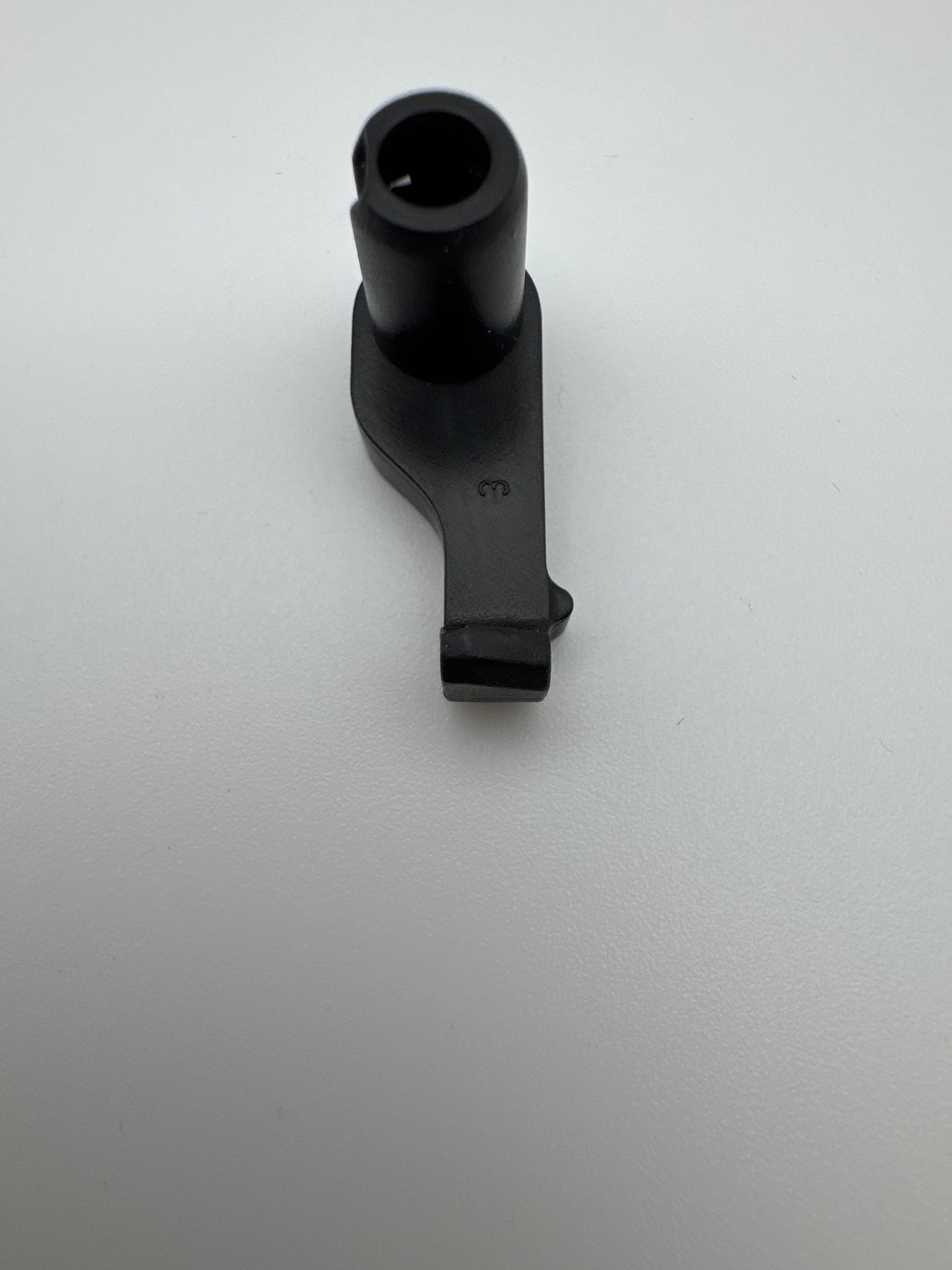 CATCH, LOCKING LEVER DES. SE - 412774801