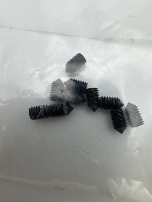 SET SCREW NEEDLE CLAMP BACK  - 416391401