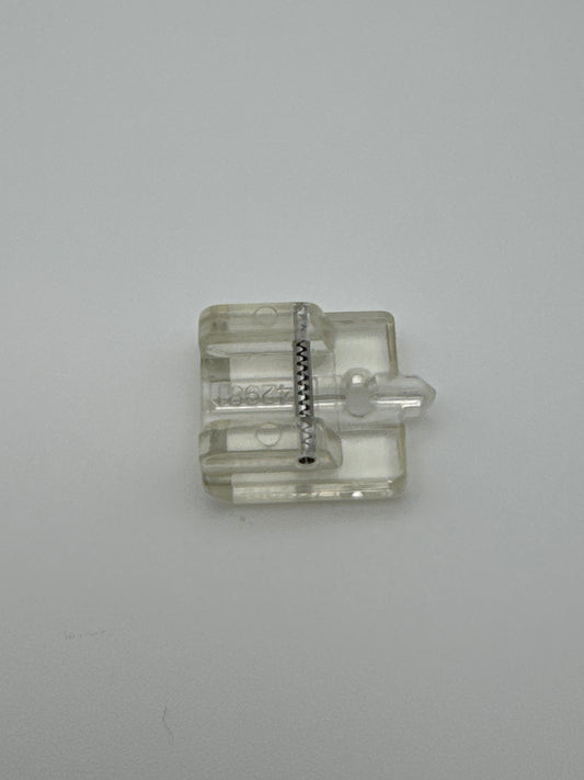 INVISIBLE ZIPPER FOOT PFAFF BLISTER GRP - 820474096